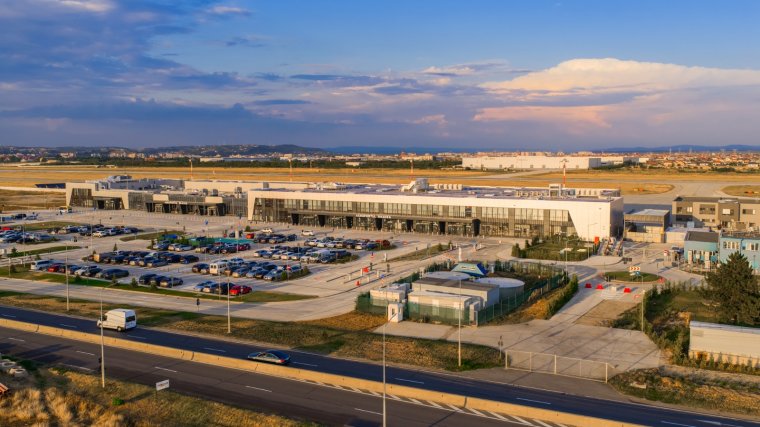 Három új légijáratot indít jövőre a Wizz Air a nagyváradi repülőtérről