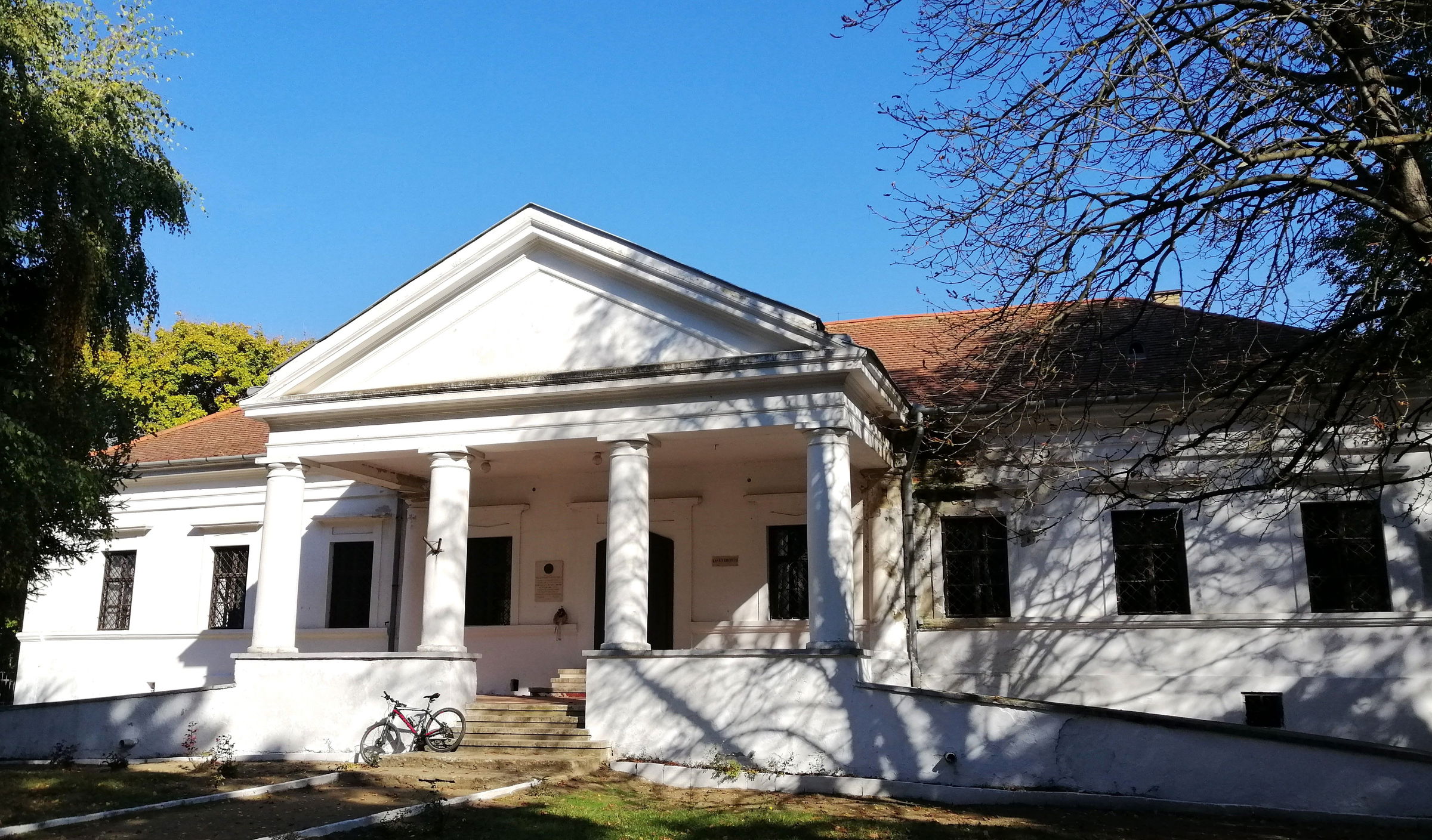 Nagyváradról Nagykerekibe, majd Zomlinba