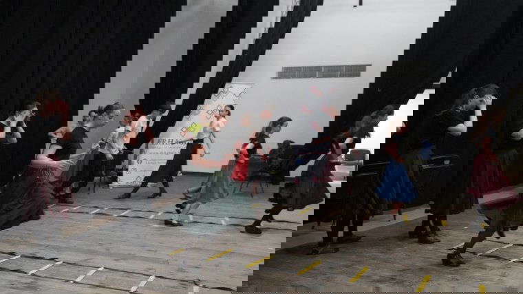 Mozgásban a hagyomány: nemzetközi projekt a néptánc közösségépítő erejéről