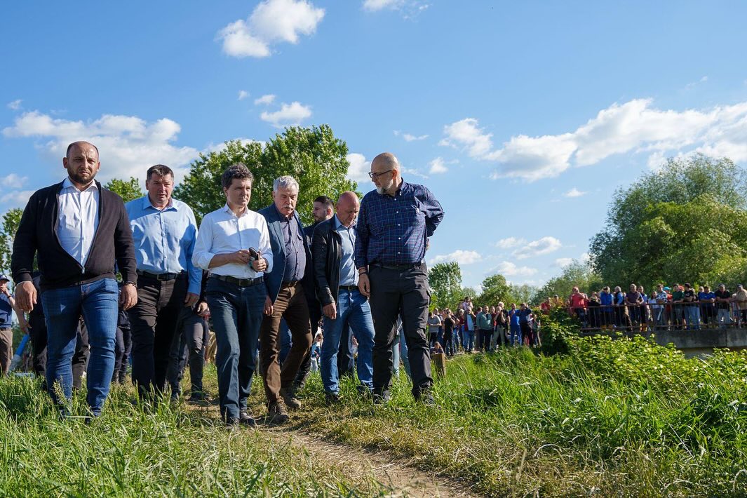 Közéleti szerepet vállaló államfő lesz Nicușor Dan a romániaiak többsége szerint