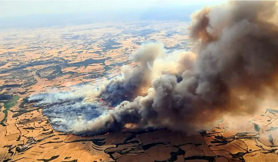 Halálos áldozata is van Spanyolország idei eddig legnagyobb erdőtüzének
