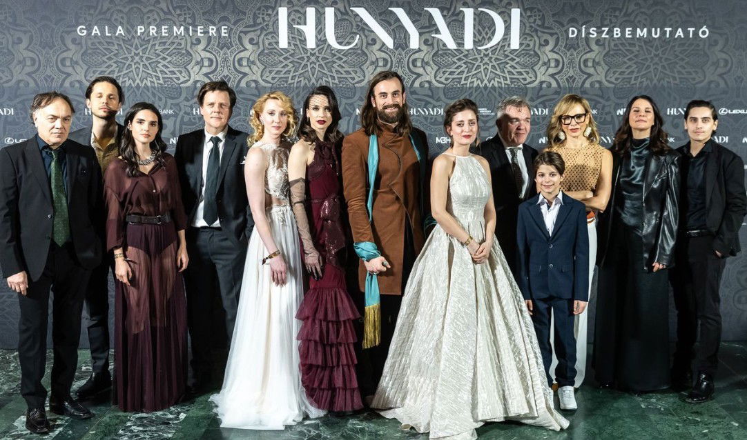 A Torontói Filmfesztiválon is bemutatkozik a Hunyadi-sorozat