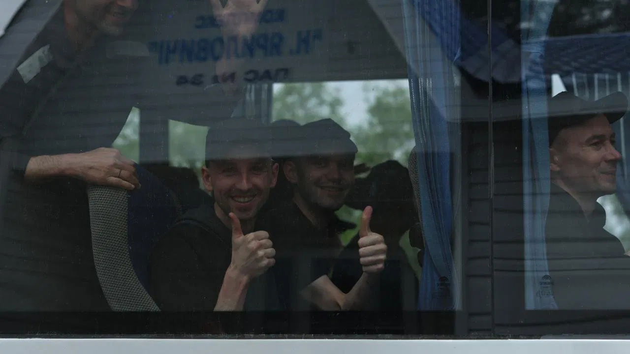 Az ukrán kormány engedélyezte a 18 és 22 év közötti férfiak szabad kiutazását az országból