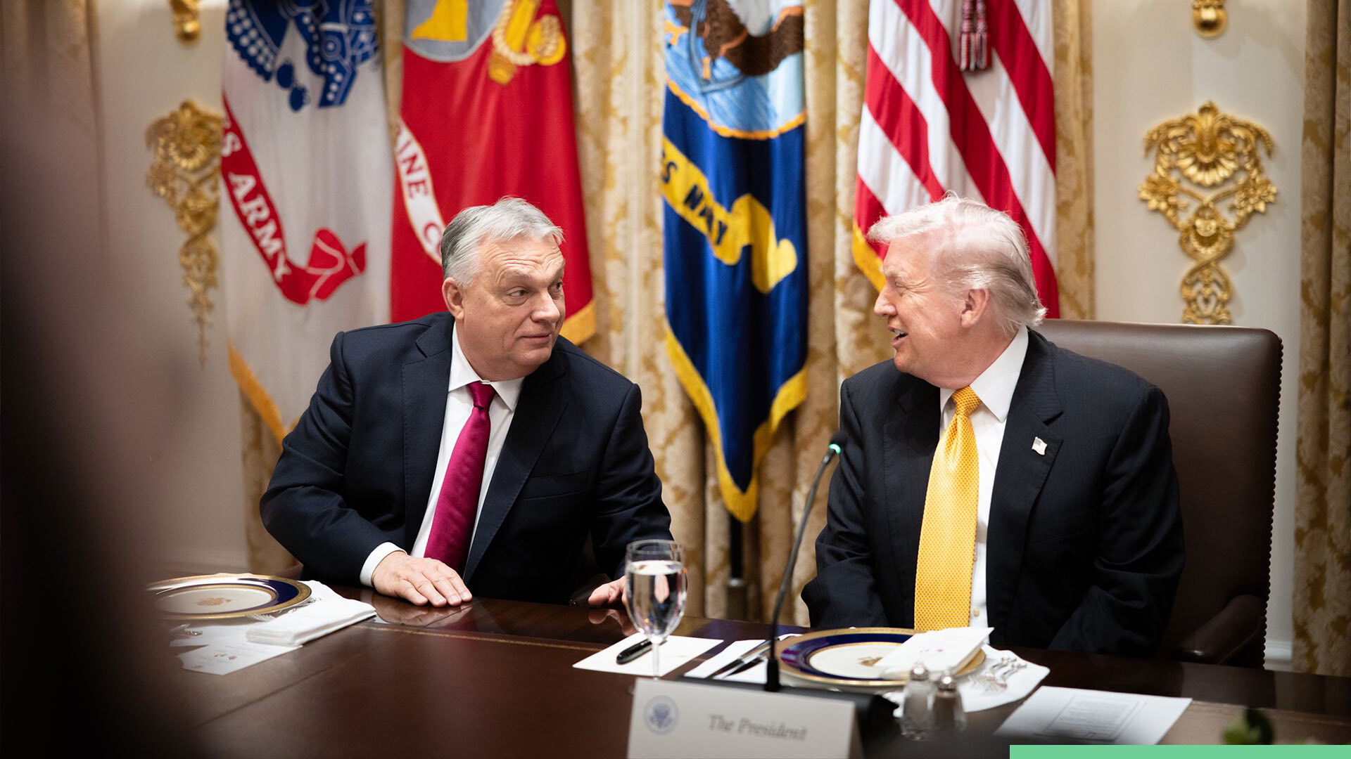 Donald Trump kiváló és erős vezetőnek nevezte Orbán Viktort a kétoldalú megbeszélésen