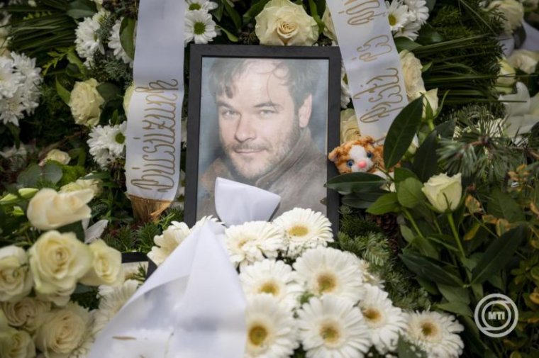 Végső búcsút vettek Kálloy Molnár Péter színművésztől