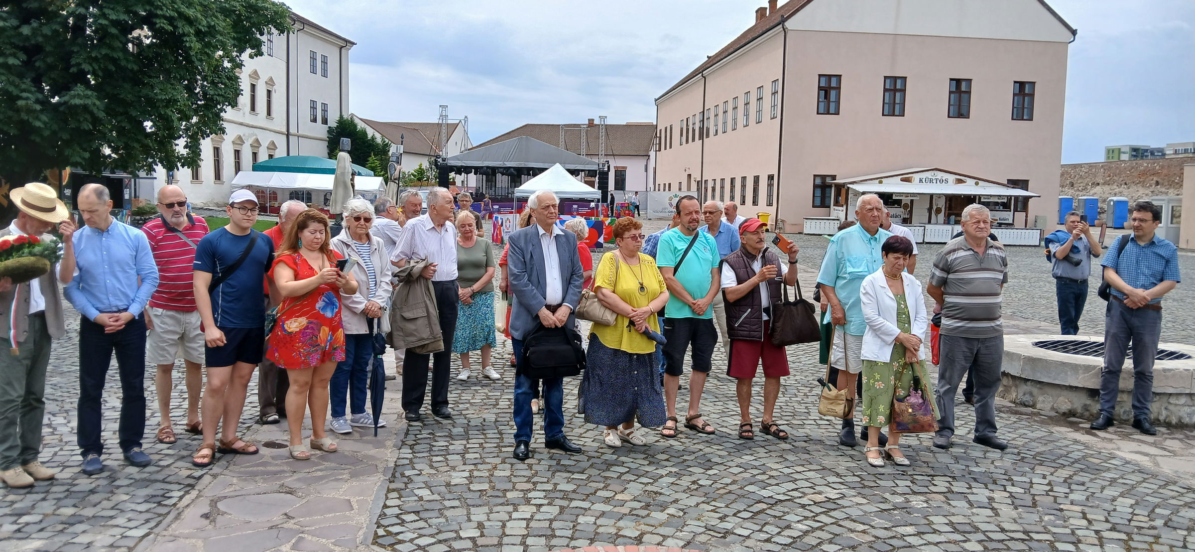 Előadások Szent László királyról