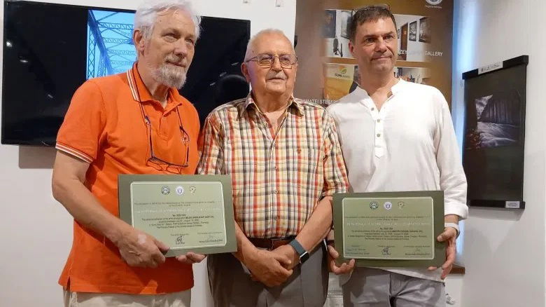 Révkomáromi fotóművészek alkotásaiból nyílt kiállítás Nagyváradon