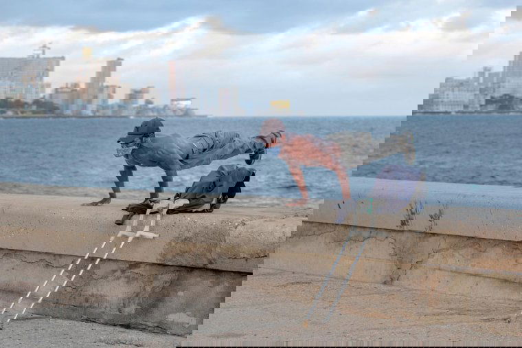 Bukaresti fotóművésznek nyílik egyéni kiállítása Nagyváradon