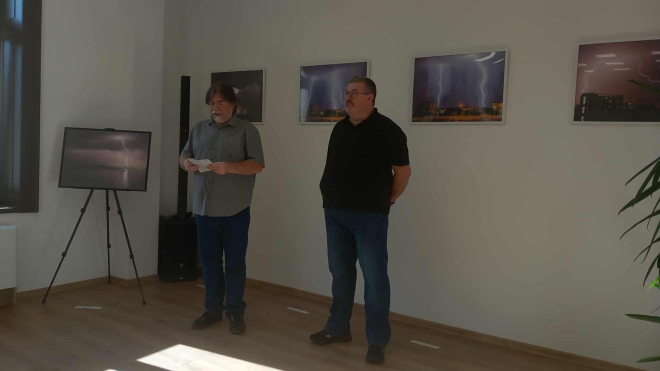 Villámfotókból nyílt kiállítás a Léda-házban