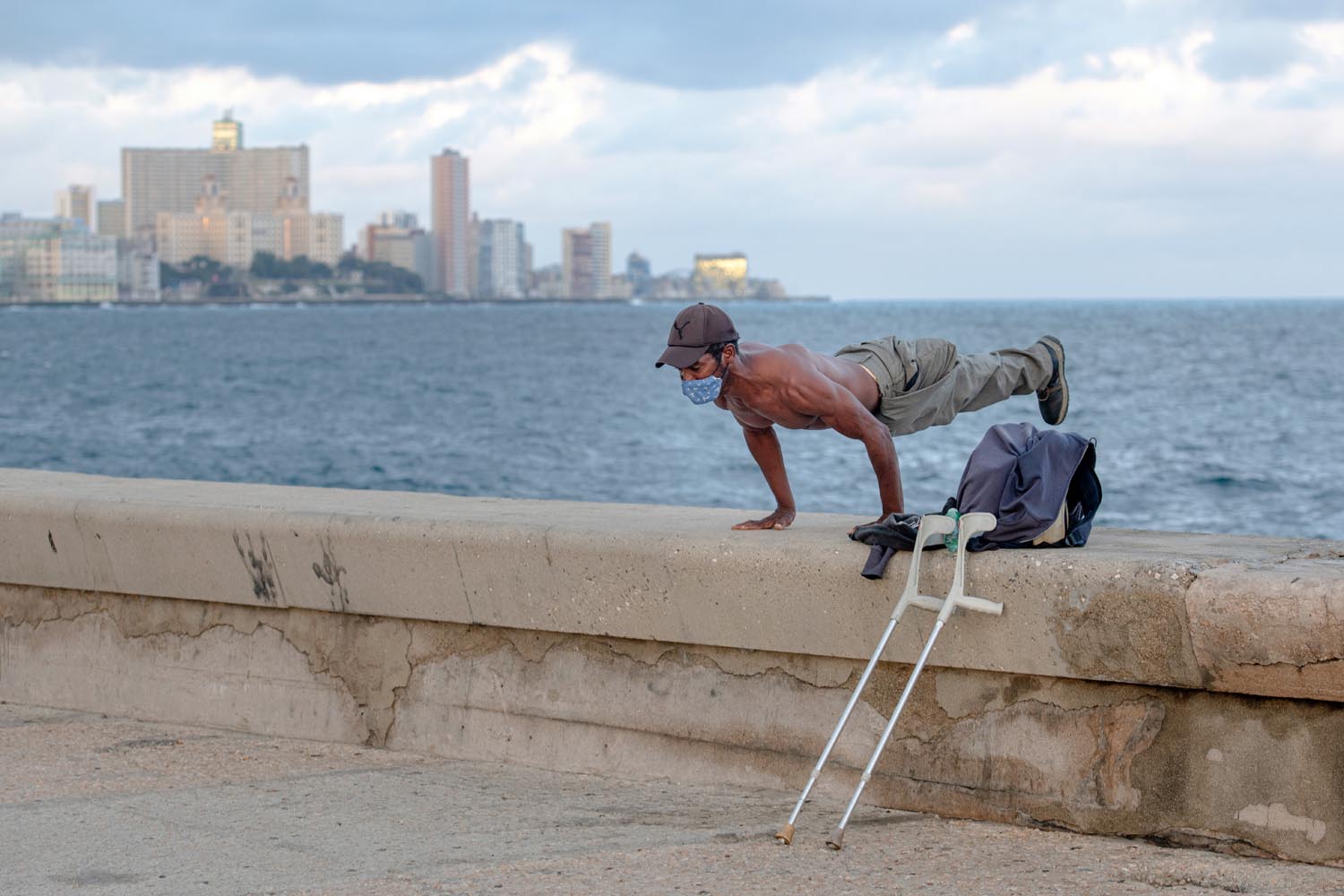 Bukaresti fotóművésznek nyílik egyéni kiállítása Nagyváradon