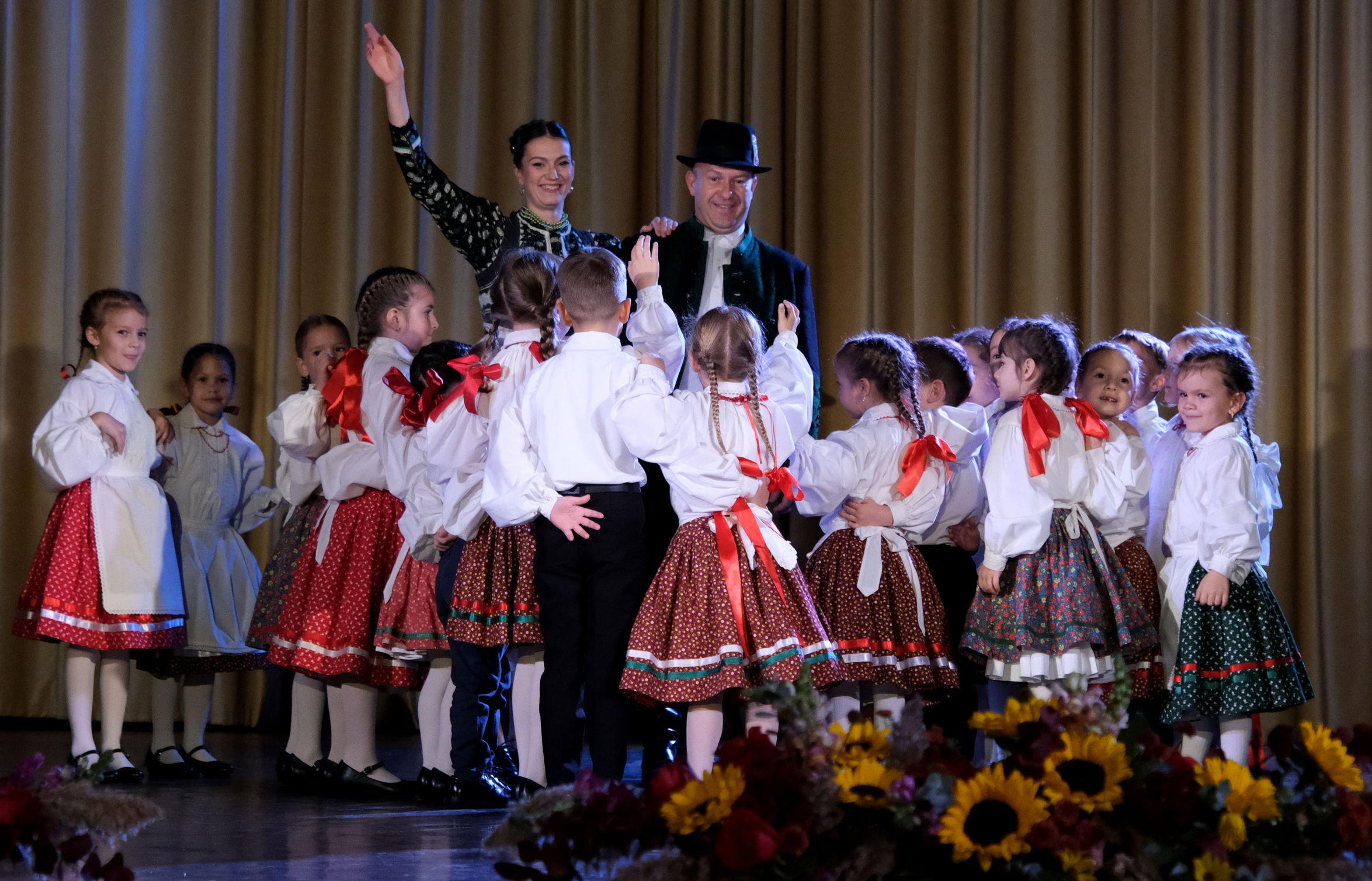 Ismét megszervezték a Csillagocska néptánctalálkozót| VIDEÓ