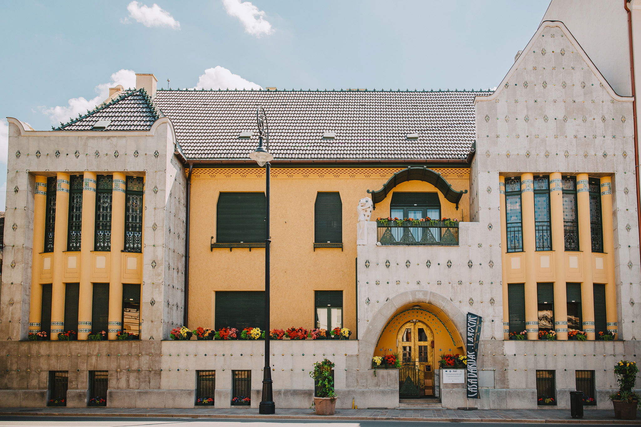 Kortárs és modern művészeti kiállítás nyílik a Darvas–La Roche-házban