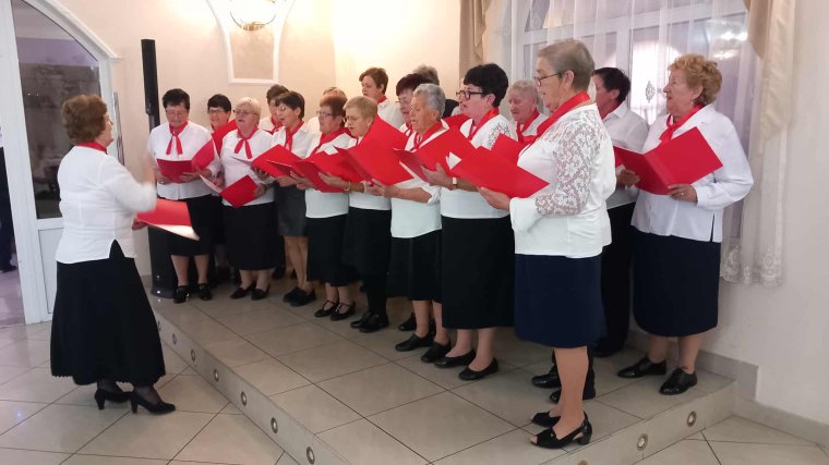 Nemzetközi kórustalálkozót szervezett a nyugdíjas-egyesület Biharpüspökiben