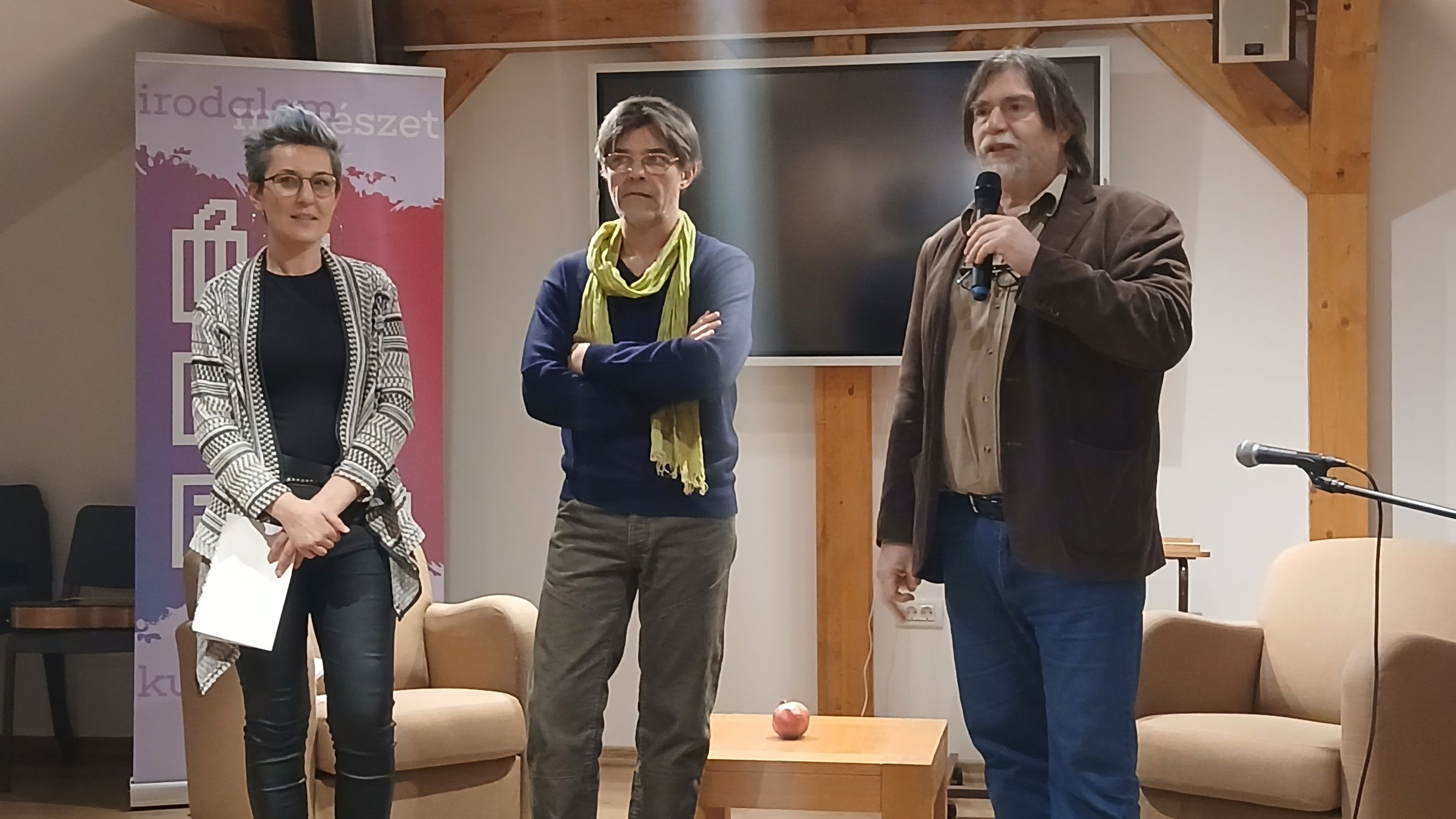 Szó, kép, hang, szín a Léda-házban