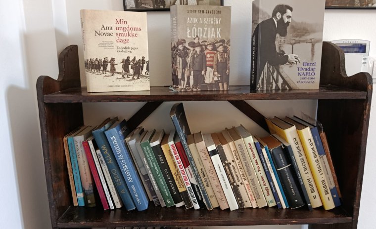 Irodalmi és művészeti pályázat a holokauszt emlékezetének jegyében