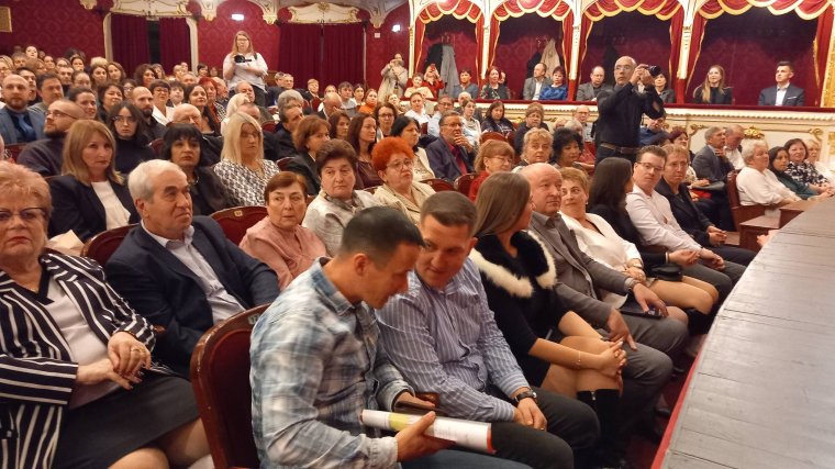 Gálaünnepségen díjaztak Bihar megyei magyar pedagógusokat Nagyváradon