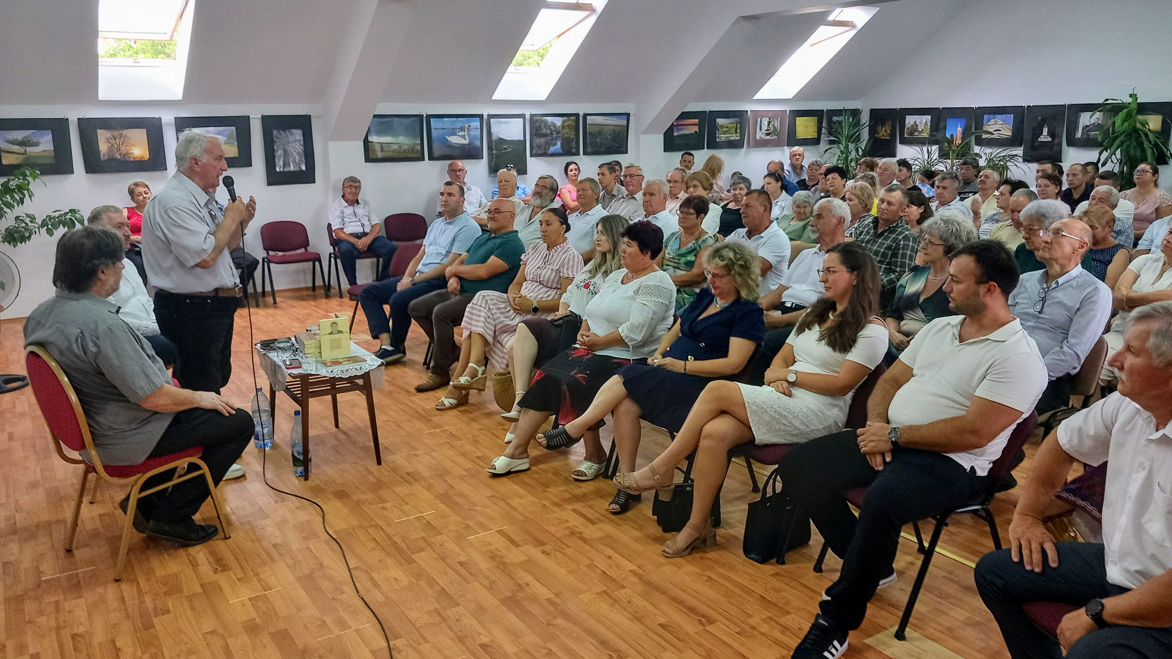 Balázsi József néhai polgármesterről szóló könyvet mutattak be Érsemjénben