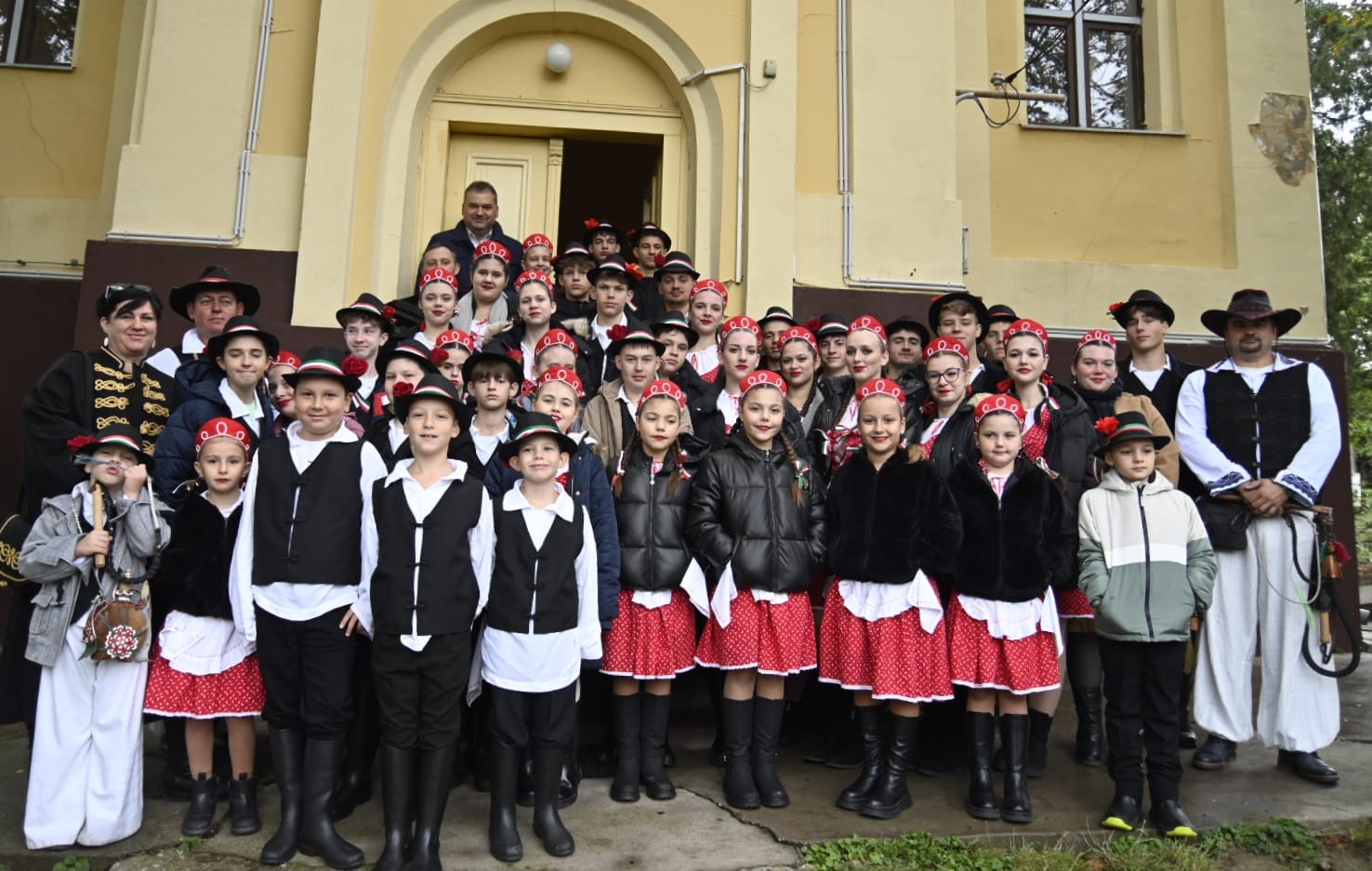 Hagyományos szüreti bált szerveztek Hegyközújlakon