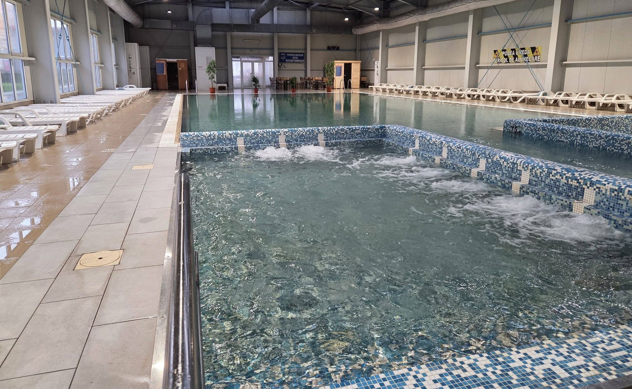 Újranyílt az élesdi termálfürdő