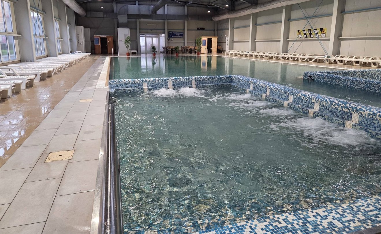 Újranyílt az élesdi termálfürdő