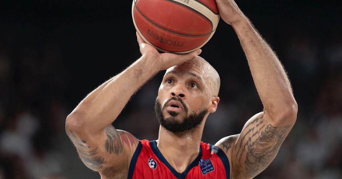 Kris Richard újabb két szezonra kötelezte el magát Nagyváradon