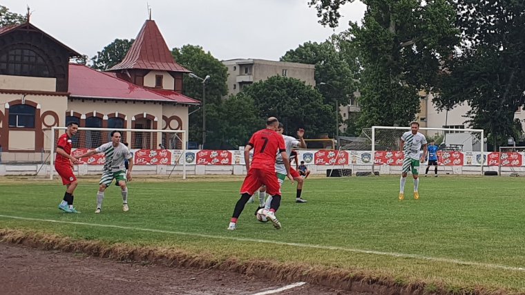 Öt gól, hat kapufa – parádés kupameccs a Rhédey-kertben