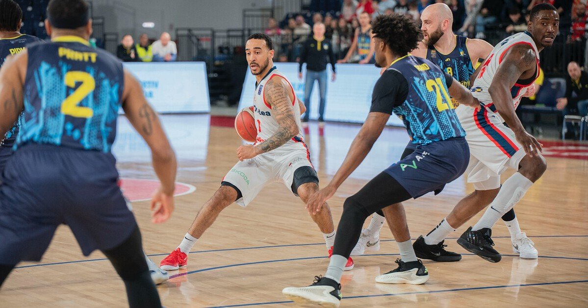 Elköszön Brandon Browntól a VSK U