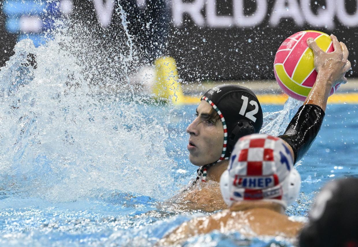 Parádés játékkal a négy között a magyar válogatott