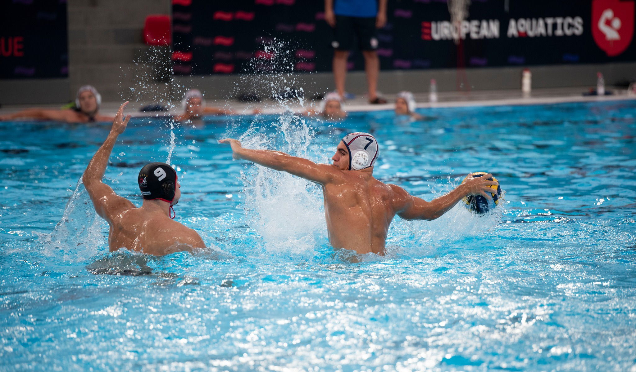 Román Kupa: csoportelsőként elődöntősök a váradi pólósok