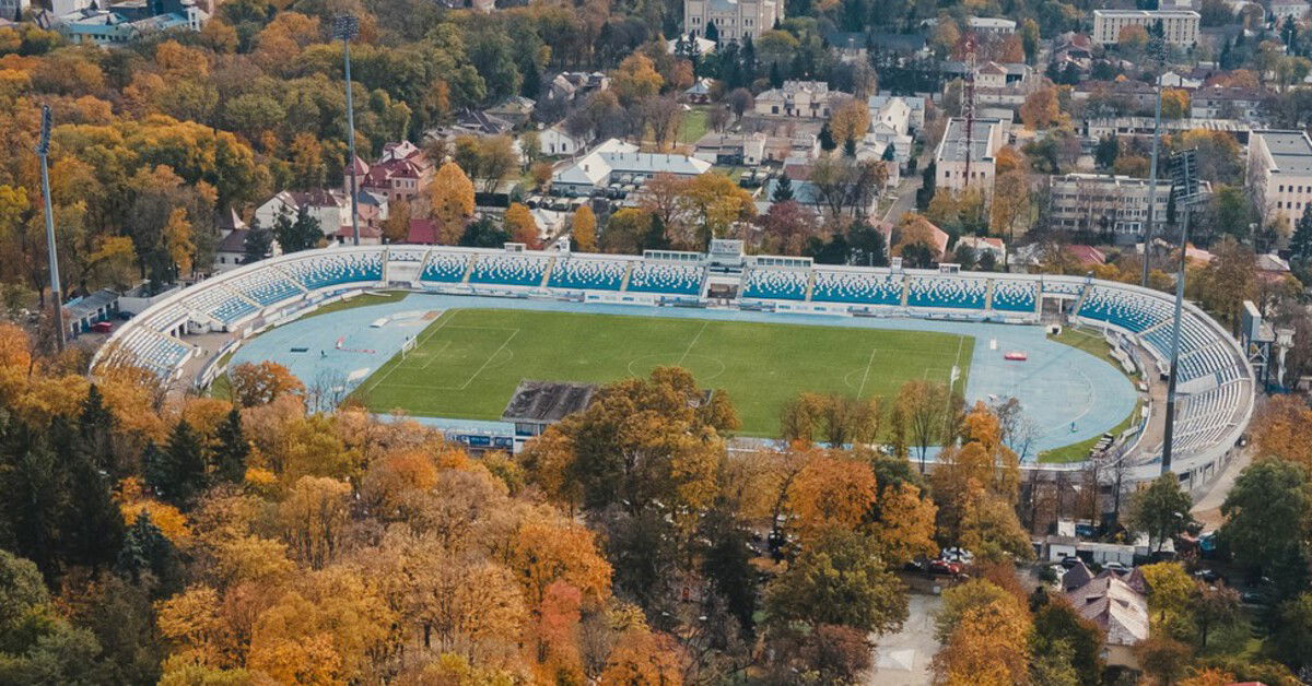 Tovább üldöznék a Corvinult