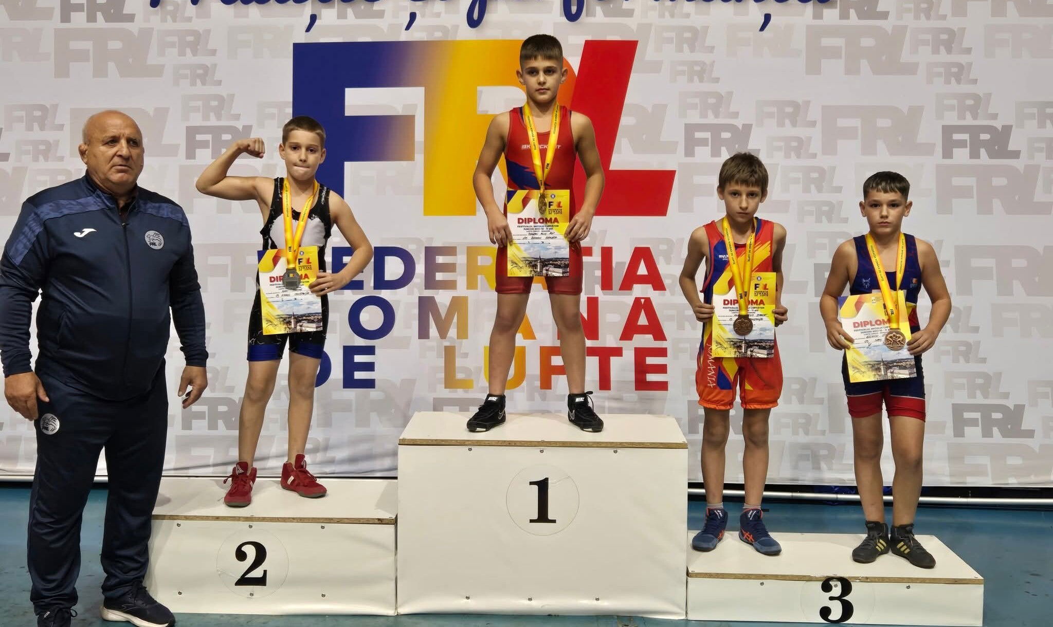 Nagyváradi birkózófölény Marosvásárhelyen