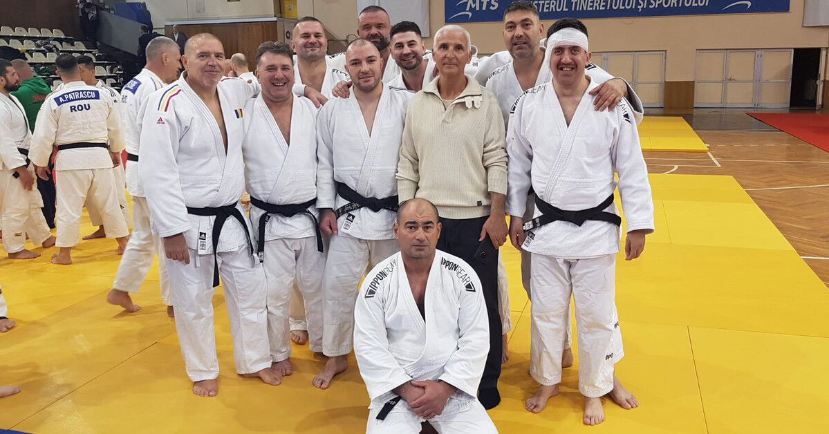 Uralták a mezőnyt a váradi veterán cselgáncsozók Kolozsváron