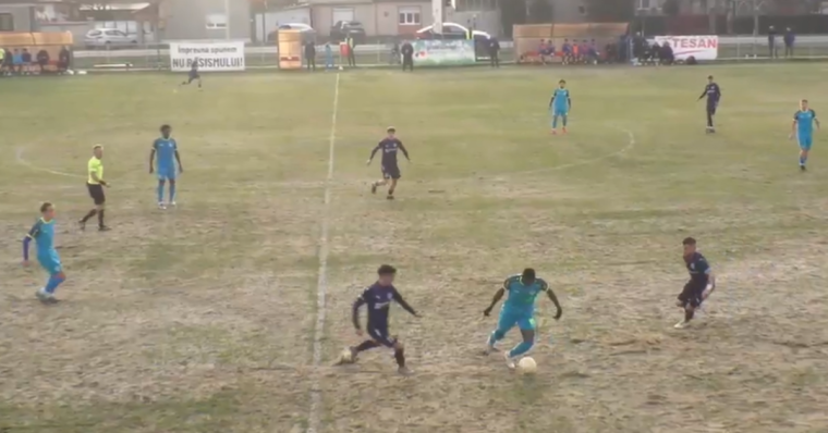 Megállíthatatlanul robog a felsőház felé a Crișul