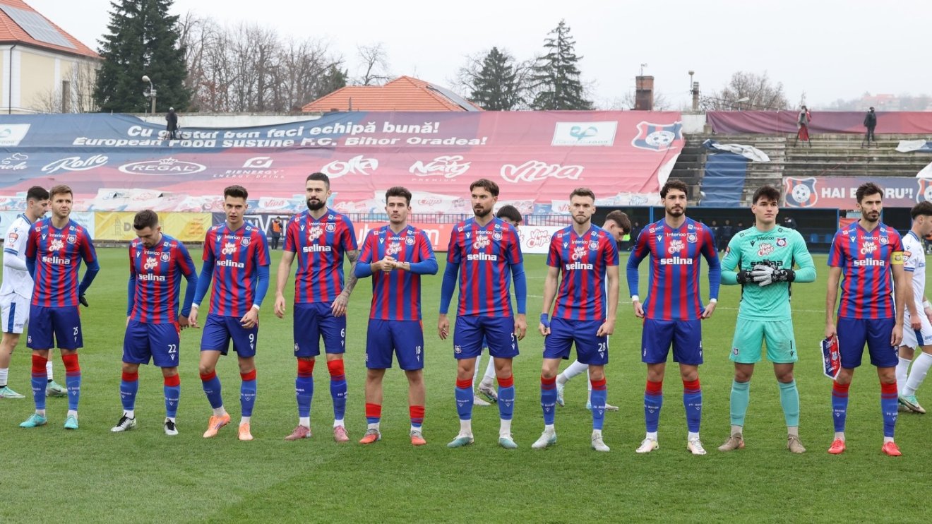 Hazai veretlenség és támadó futball a piros-kékeknél