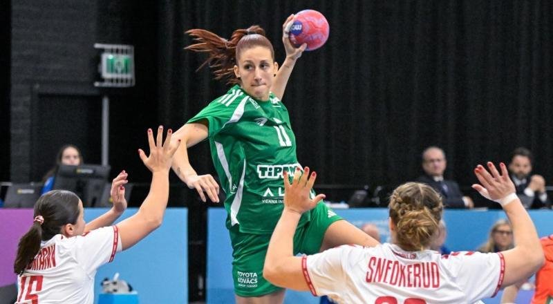 Magyar–román rangadóval indul a középdöntő