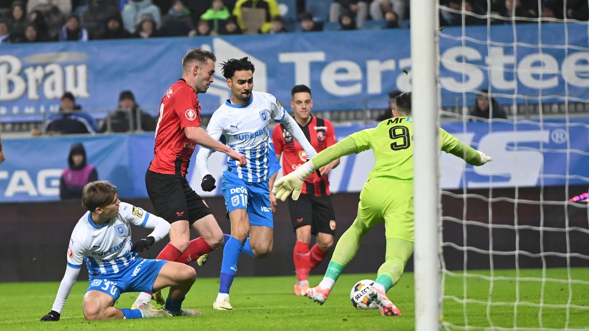 Esélye sem volt a Csíkszeredának, az élre állt a Krajova