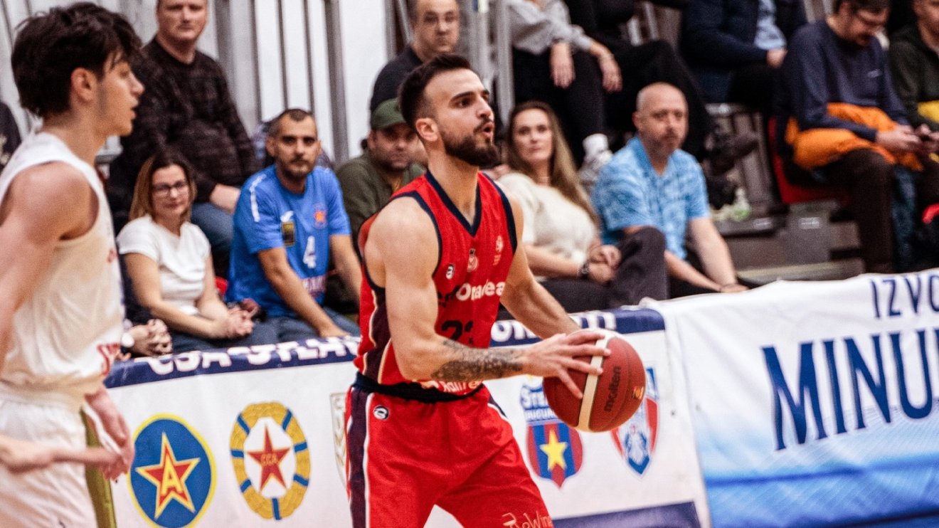 Egyre mélyebb gödörben a VSK U