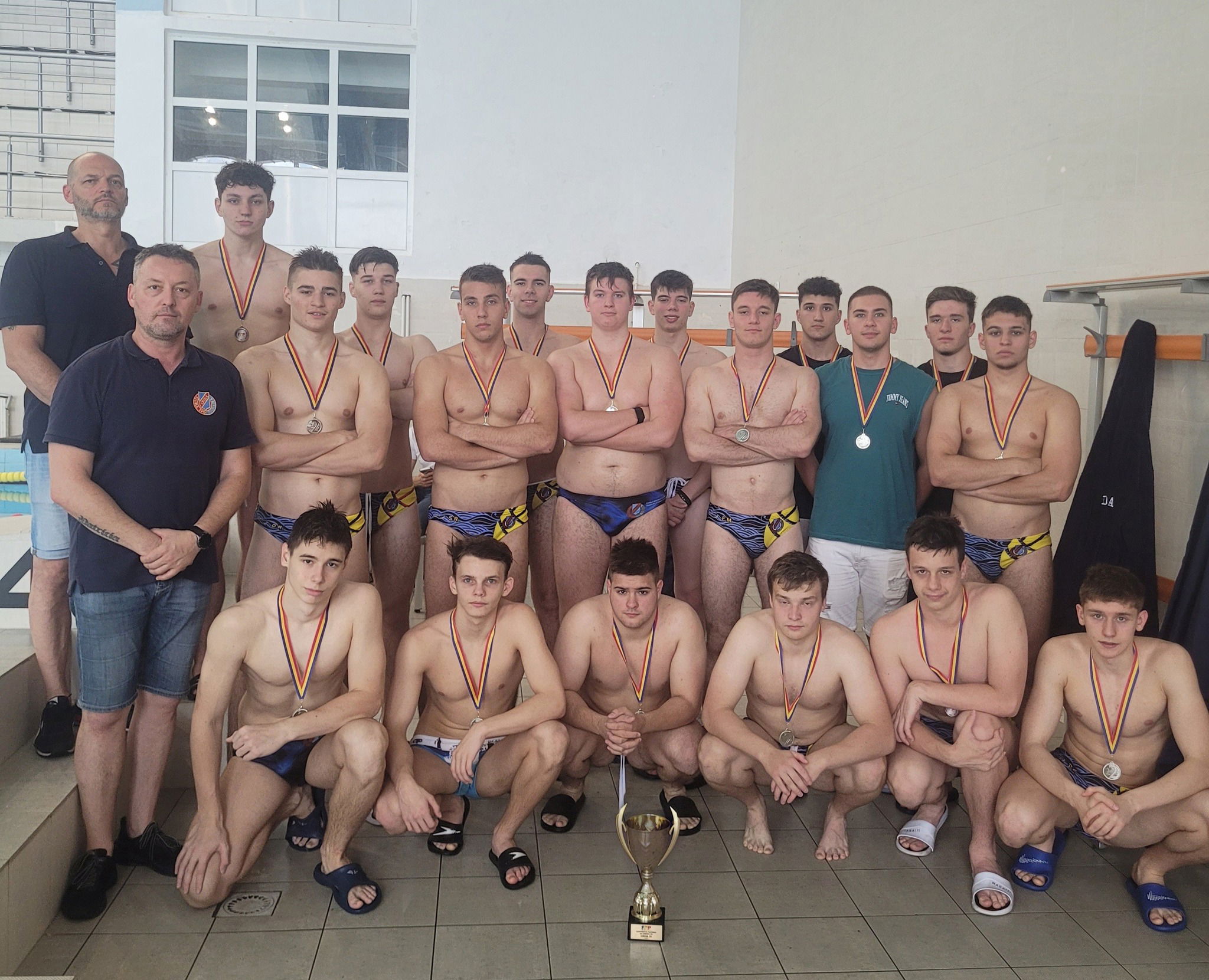 Ezüstérmet szerzett a Crișul U18-as pólócsapata