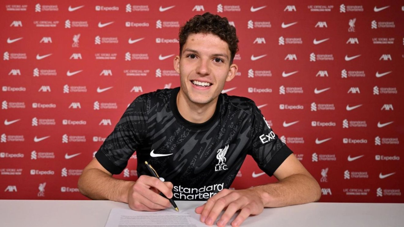 Újabb magyar került Liverpoolba