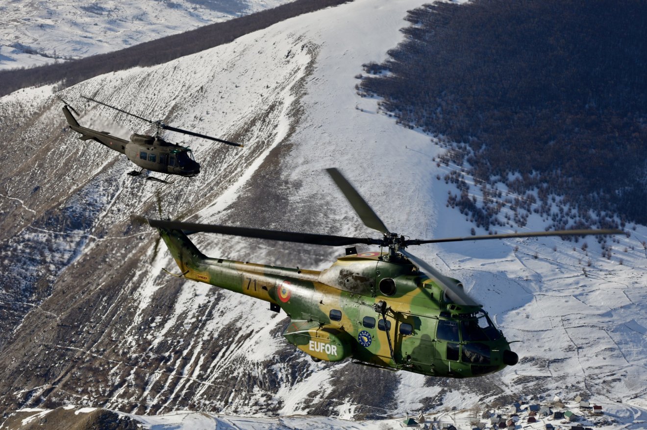 Helikoptereket, rakétákat, páncélozott járműveket és légvédelmi rendszereket is vásárol Románia a SAFE-hitelkeretéből