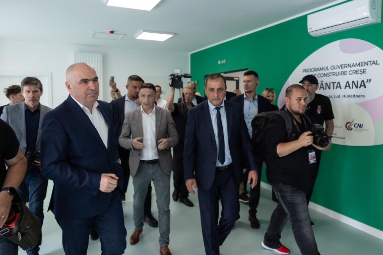 Bolojan: Minden új bölcsőde felvehet személyzetet, hogy ősszel elkezdhesse működését