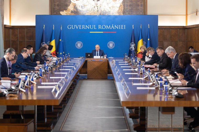 Béremeléseket és új alkalmazásokat hagyott jóvá a kormány, két Bihar megyei vállalat is érintett