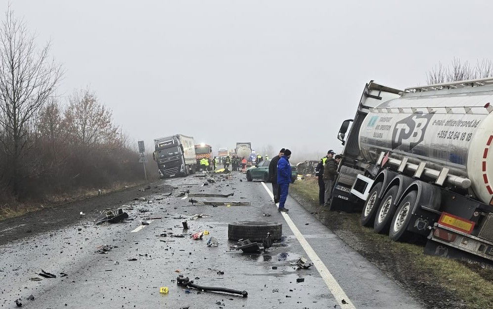 Frissítve│Hétre emelkedett a Temes megyei közúti tragédia halálos áldozatainak száma