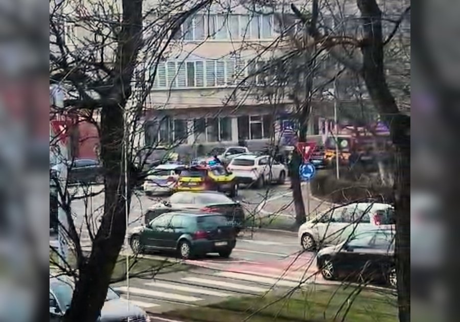 Gázolás történt az Aradi úton, egy személy kórházba került | VIDEÓ