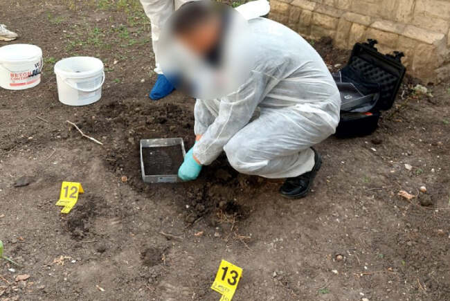 Több mint hat év szabadságvesztésre is ítélhetik az édesanyját megkéselő fiatalt