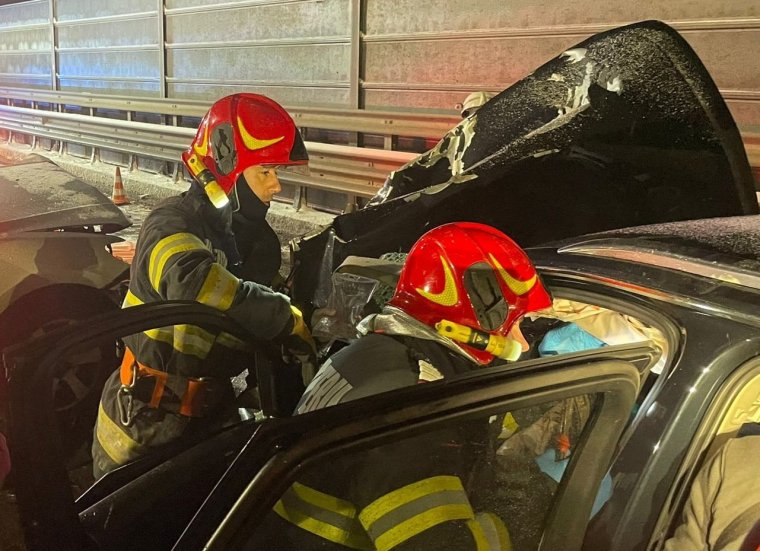 Baleset Váradszentmártonban: két autó ütközött, többen megsérültek – ketten válságos állapotban vannak