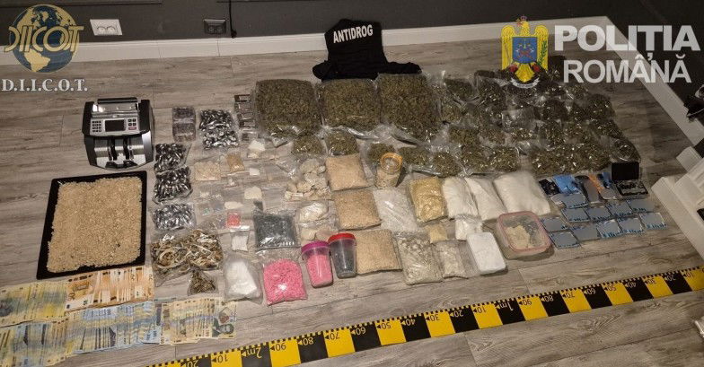 Kábítószer-kereskedő hálózatot számoltak fel Nagyváradon, diákokat is elláttak szerekkel│VIDEÓ