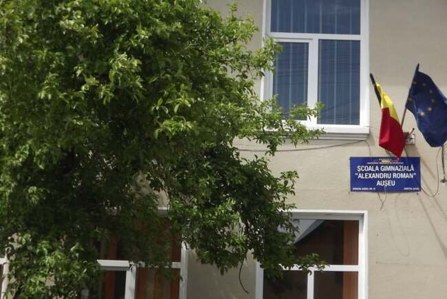 Szexuális zaklatással vádolnak egy Bihar megyei iskolaigazgatót – a tanfelügyelőség reagált is az ügyre