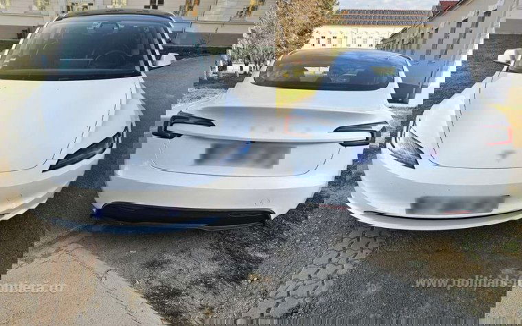 Franciaországban körözött Teslát foglaltak le Nagyváradon