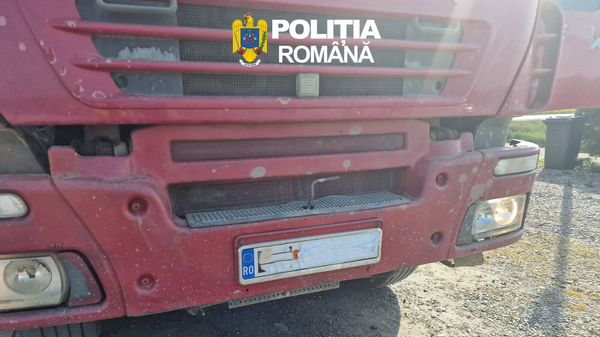 A rendszámtábla leragasztásával próbálta megkerülni az útdíjfizetést egy Bihar megyei férfi